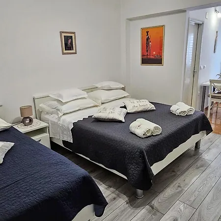 Antonia 3* Baška Voda