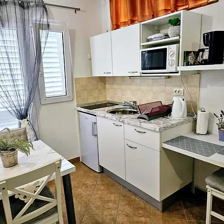 Antonia Pensjonat Baška Voda