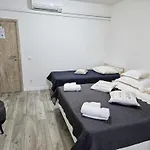 Konukevi Antonia 3*