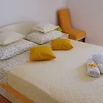 Konukevi Antonia 3*