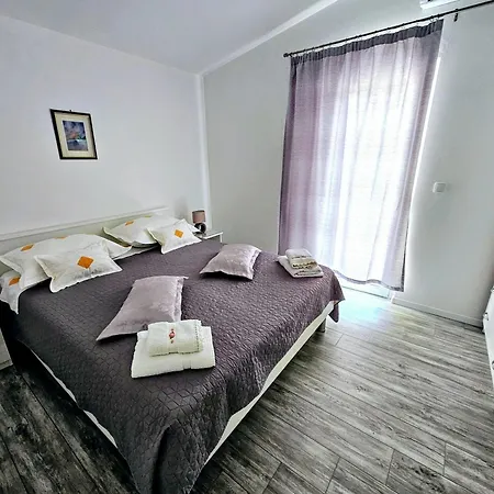 Antonia Gasthof Baška Voda